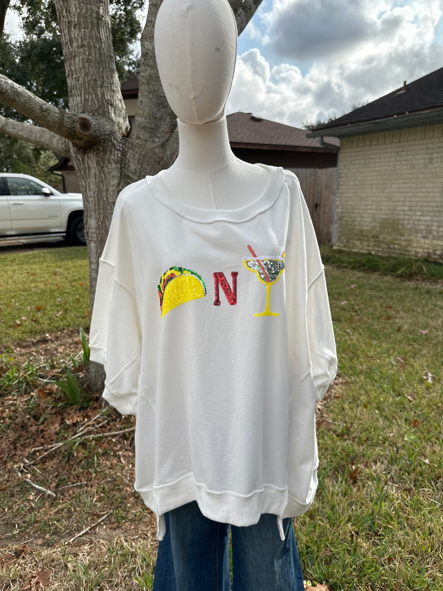 Taco Tuesday top
