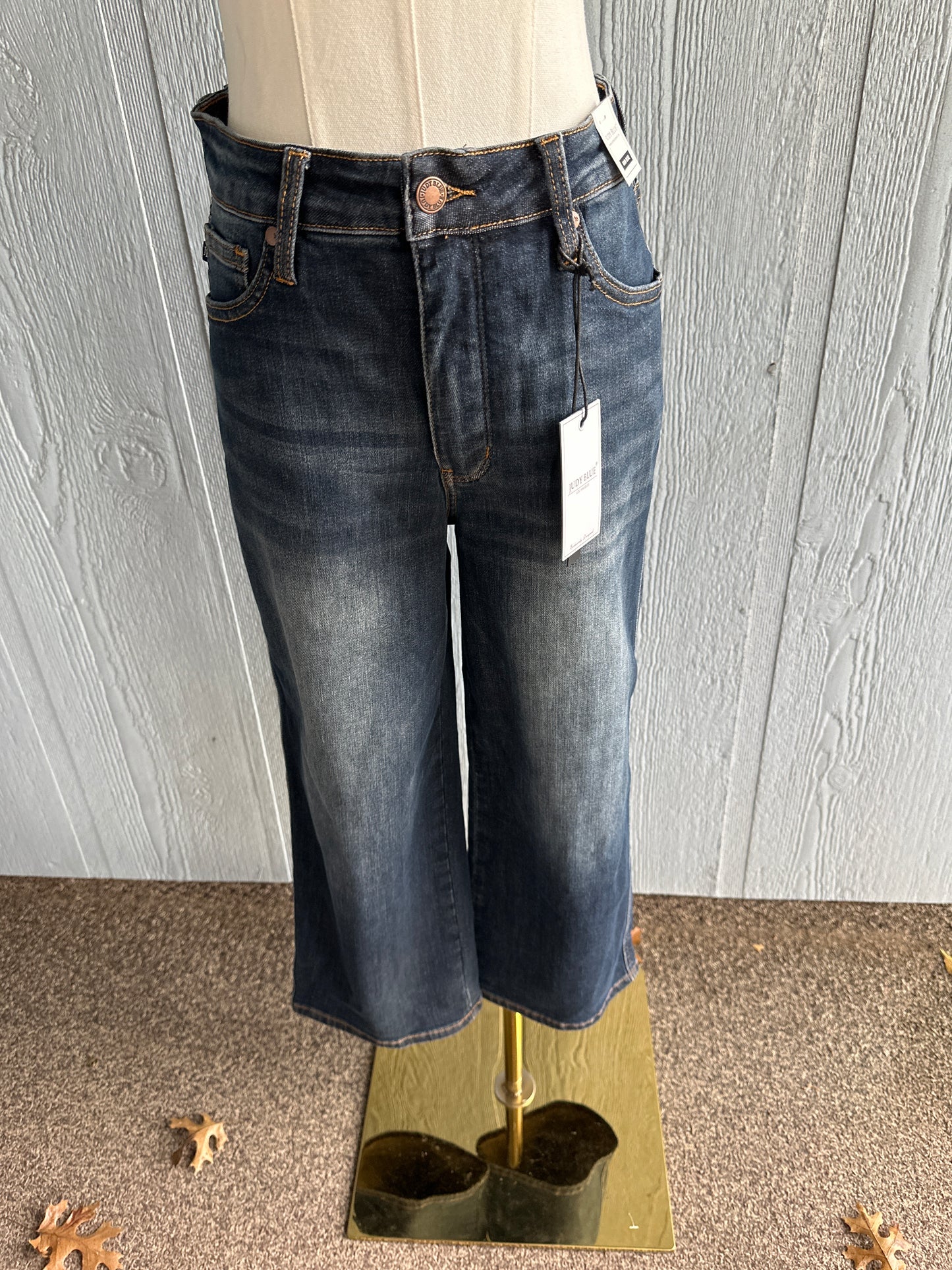 Judy Blue Wide Cropped Jean