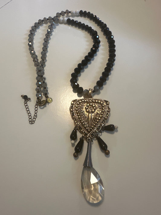 LAF 22 Gray and Black Necklace with Embellished Heart