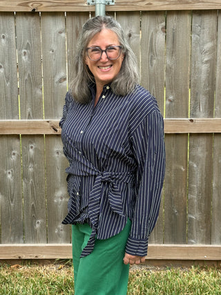 Makenna Tie-Front Pinstripe Blouse – Classic Navy & White